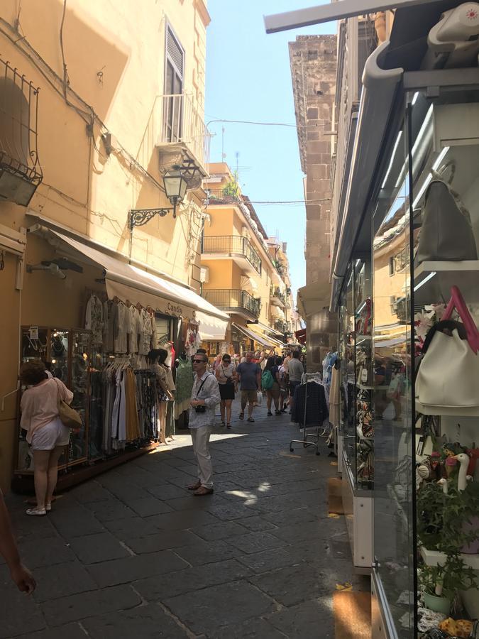 Sorrento Deluxe B&B エクステリア 写真